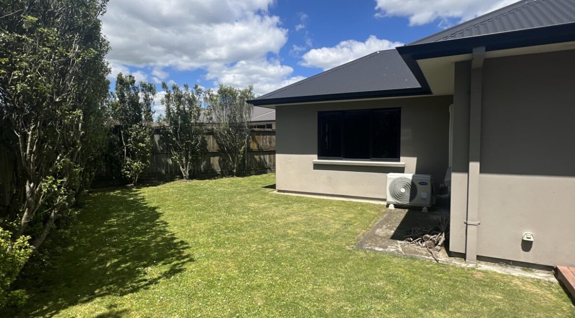 2c4f3824-0e4a-4cf0-bb16-59816f40b020