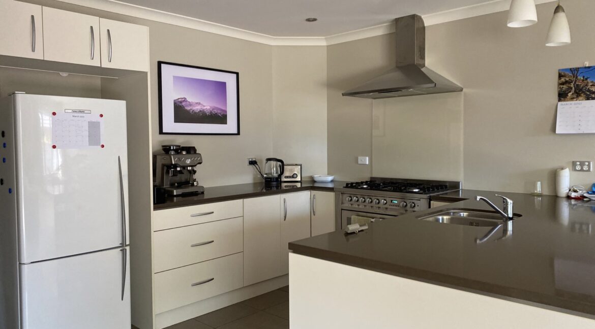 5bfada21-a5b8-4a4e-b0ff-254a1f58181d