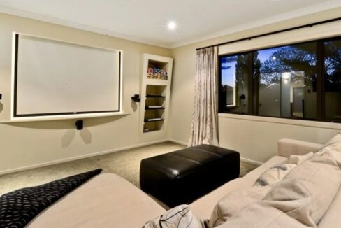 Screenshot 2025-07-18 165024