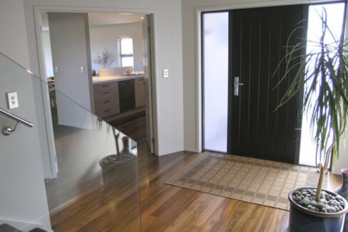 1953-S1945043-Original4150870