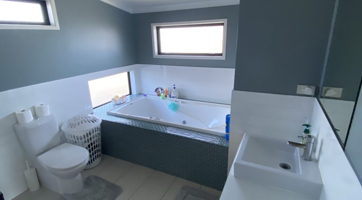 d6025f00-9f4d-460f-b3eb-dc97b829cd8e